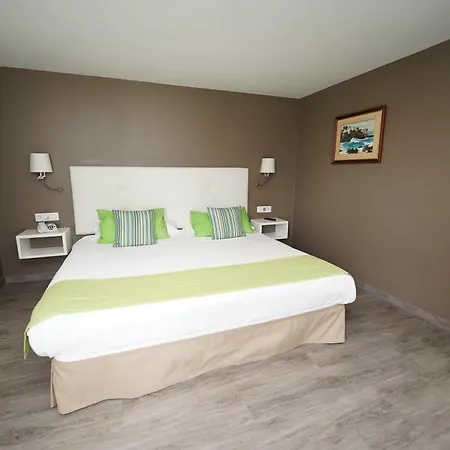 Hotel Rf San Borondon