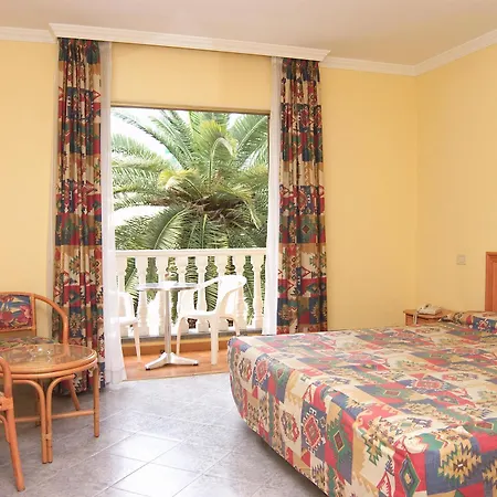 Rf San Borondon Hotel