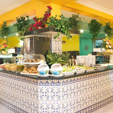 Rf San Borondon Hotel