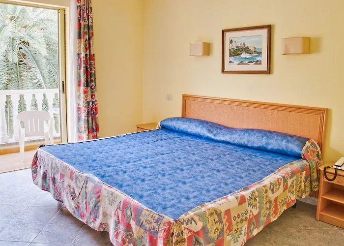 Hotel Rf San Borondon