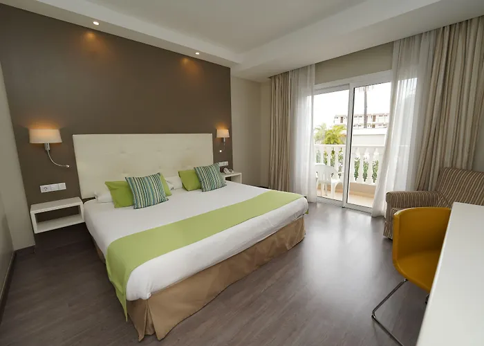 Rf San Borondon Hotel